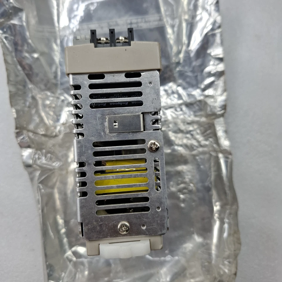 NEW OMRON S8VS-12024B/ED2 POWER SUPPLY S8VS12024BED2 FREE SHIPPING WORLDWIDE